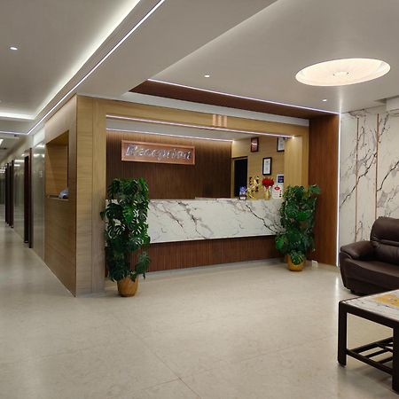 Hotel Seagate Velankanni Buitenkant foto