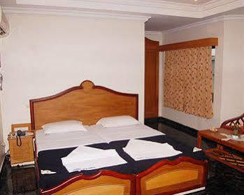 Hotel Seagate Velankanni Buitenkant foto